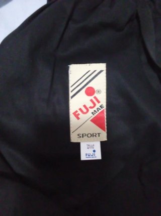 Kimono de Hapkido Negro Fuji Mae talla 4/170