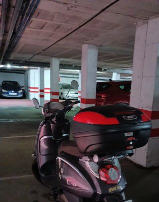 Scooter MBK Vince Negro y Rojo