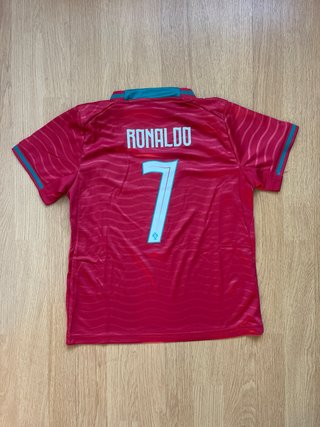 Conjunto Ronaldo Portugal T24 8 anos