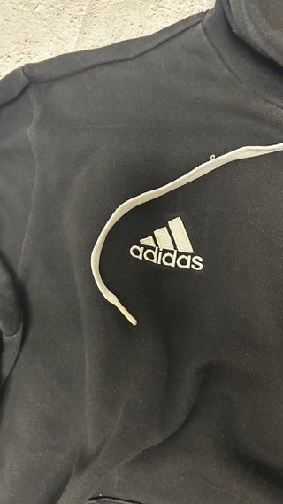 Sudadera Adidas Negra con Capucha