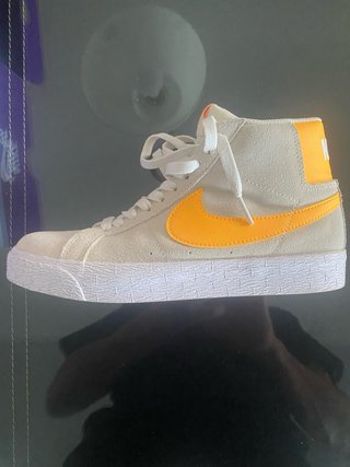 Nike SB Zoom Blazer Mid Summit White Laser Orange