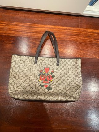 Bolso Tote Gucci con Estampado