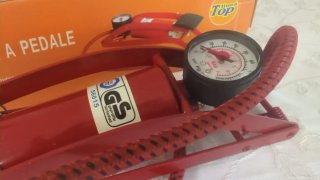 Bomba a Pedal con Manómetro