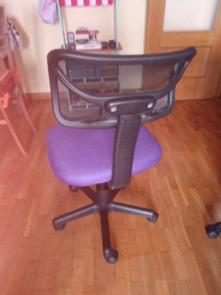 Silla de estudio con ruedas