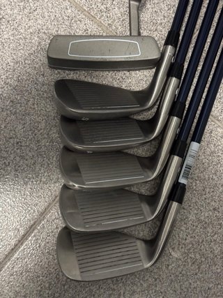 COMO NUEVO!! Set de Golf Wilson Ultra Mujer