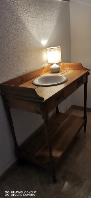 Mesa Consola Rústica de Madera (Salteras, Sevilla)
