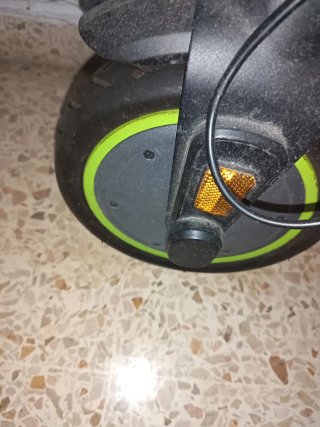 Patinete eléctrico cecotec