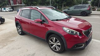Peugeot 2008 allure HDI