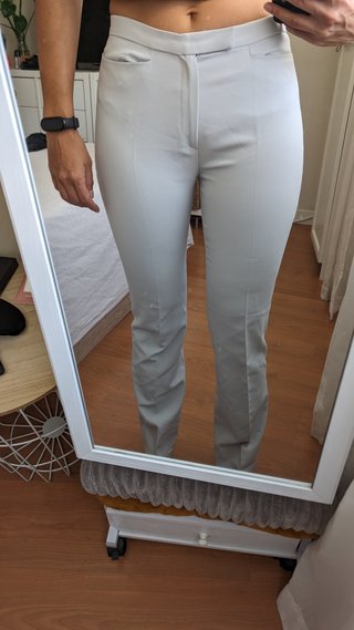 Pantalón de vestir Zara gris claro