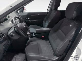Renault Grand Scenic Selection Energy dCi 81 kW (110 CV)