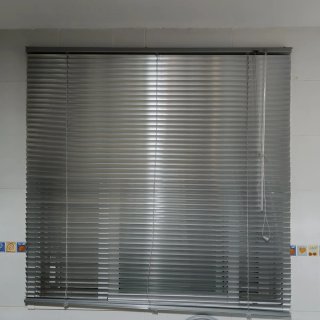 Persiana Veneciana IKEA Aluminio 120 cm