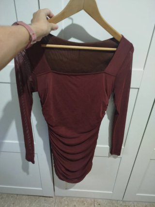 Vestido entallado rojo
