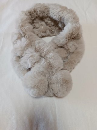 Bufanda de cuello cruzada beige