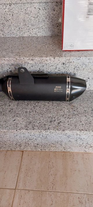 Silencioso Akrapovic (chino) Honda Xadv