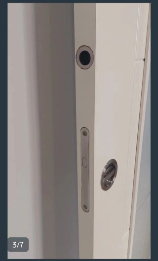 Puerta Corredera Blanca con Vidrio