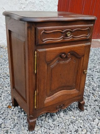 Coppia di Comodini in Stile Luigi XV