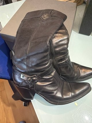 Botas Cowboy Nero Giardini Negras