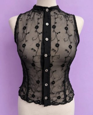 Blusa Negra Transparente con Bordados