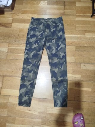 Pantalón Estampado Camuflaje