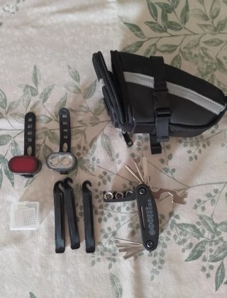 Bolsa para Bicicleta con Kit de Herramientas