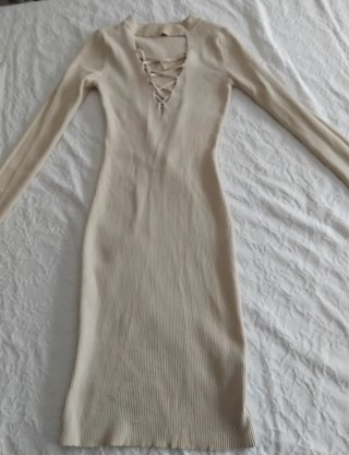 Vestido de punto canalé beige