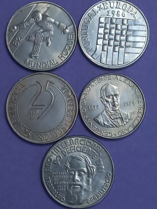 5 Monedas Portugal de 25 escudos