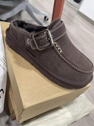 Zuecos UGG Marrones