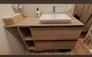 Mueble de baño colgante mader. Incluye lavabo.