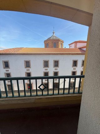 Piso en alquiler en Zona Teatro Campoamor en Oviedo