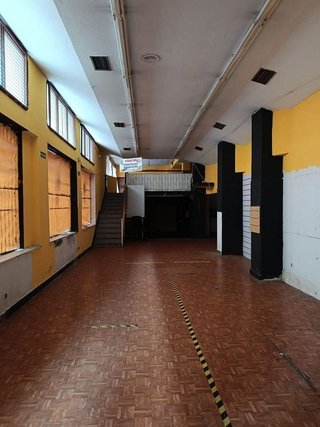 Local comercial en alquiler en Centro - Desierto - Arrontegi en Barakaldo