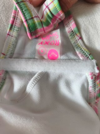 Bikini Roxy cuadros rosa y verde