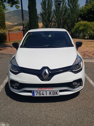 Renault Clio rs trophy