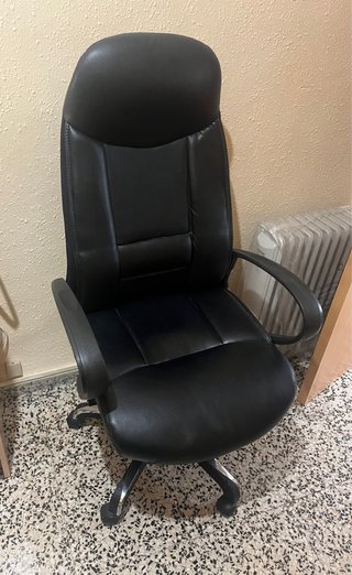 Silla de escritorio negra