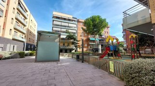 Garaje en venta en Porta en Barcelona