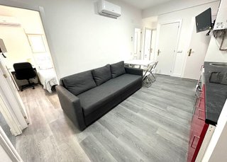 Piso en alquiler en Pacífico en Madrid