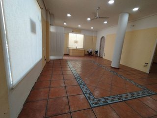 Local comercial en venta en Tomelloso