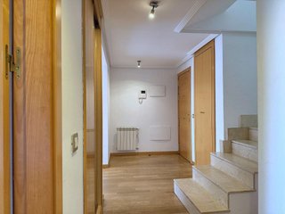 Dúplex en alquiler en Valdemarín en Madrid