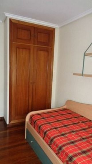 Piso en alquiler en Valdenoja - La Pereda en Santander
