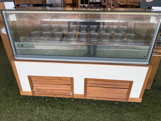 Vitrina de Helados Profesional