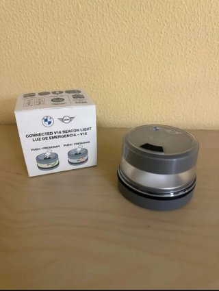 Baliza V16 BMW Homologada original a estrenar