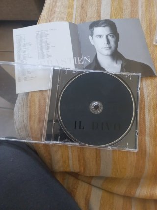 CD Il Divo con libro de fotos