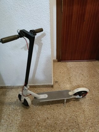 Lote de patinetes y recambios