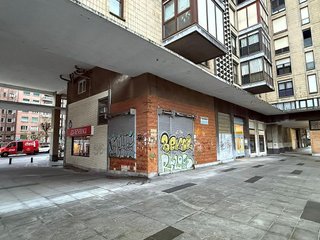 Local comercial en venta en Solokoetxe en Bilbao
