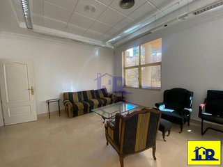 Local comercial en alquiler en Centro en Cuenca
