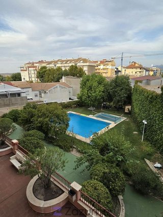 Piso en alquiler en El Valle - Universidad en Jaén