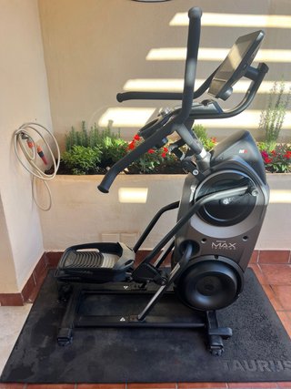 Bicicleta Elíptica Max Trainer