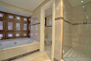 Piso en alquiler en La Dama de Noche-La Alzambra en Marbella