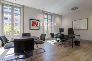 Oficina en alquiler en Centro en San Sebastián-Donostia