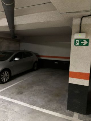 Garaje en alquiler en San Pedro de Deusto-La Ribera en Bilbao