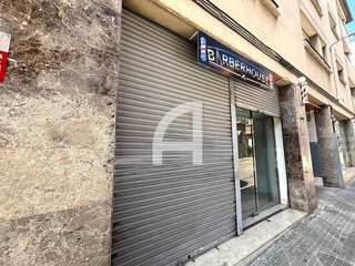 Local comercial en alquiler en Ca n'Aurell en Terrassa